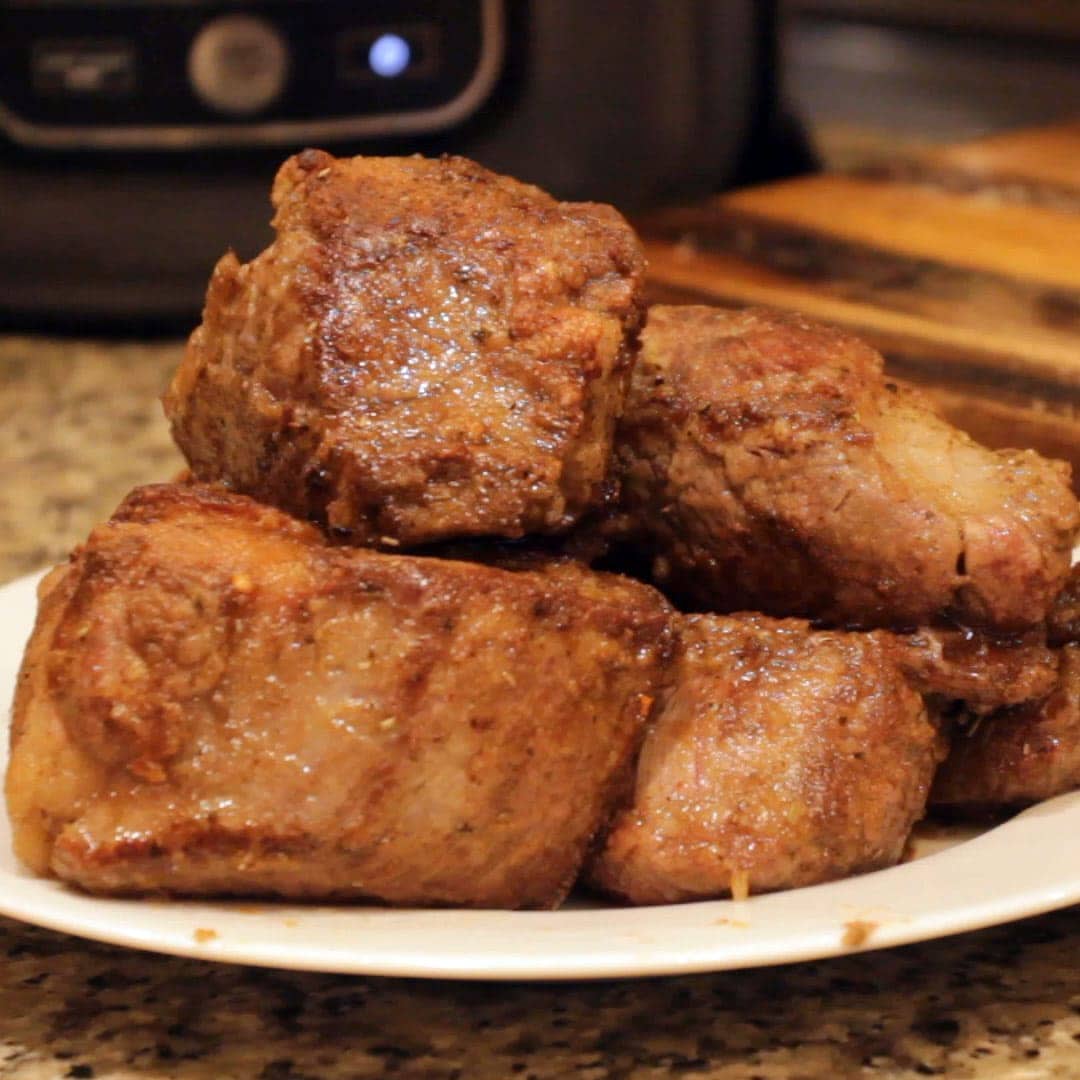 https://thesaltedpepper.com/wp-content/uploads/2019/09/quick-and-easy-pot-roast-seared-meat.jpg