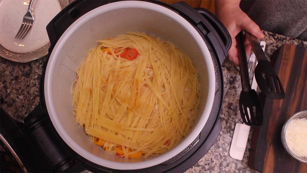 showing the cooked pasta 