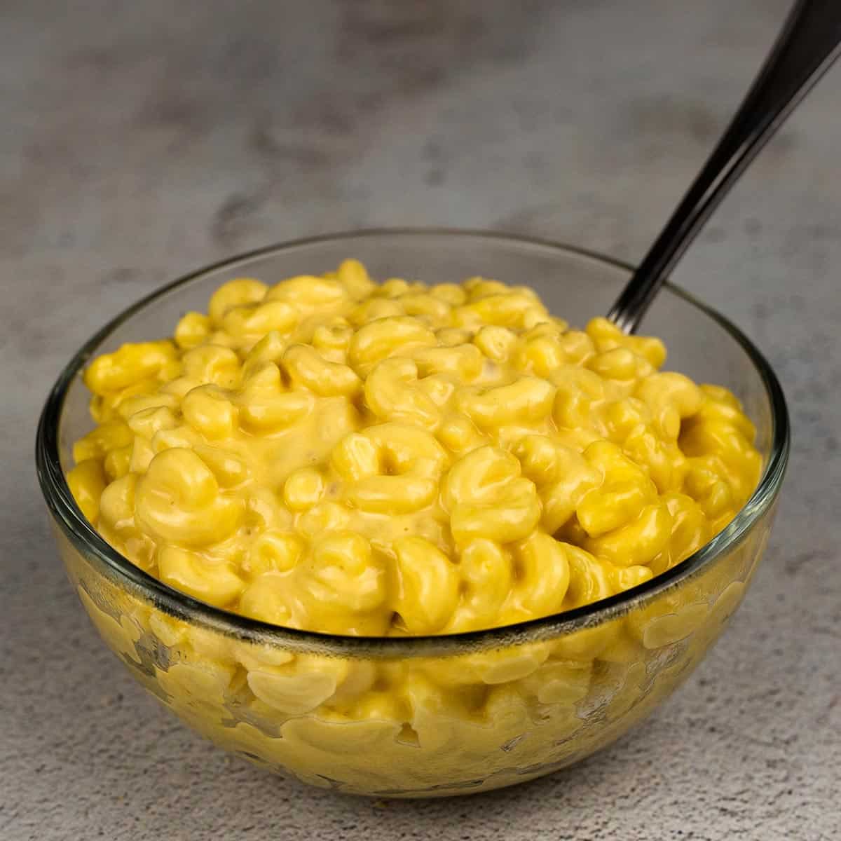 mac and cheese in a bowl