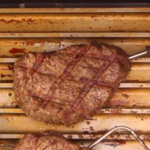 grill marks on steak