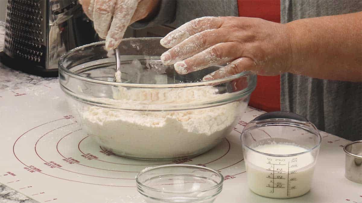 showing what the flour mixture looks like after the egg is incorporated.