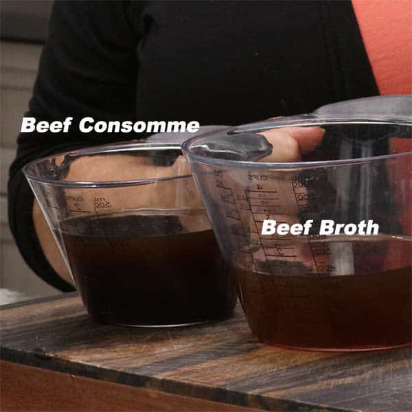 picture showing the difference in color between the darker beef consomme and lighter beef broth.